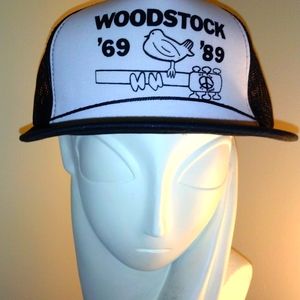 Cap& faux gold 6" bracelet from the FAUXMAN COLLECTION !!!